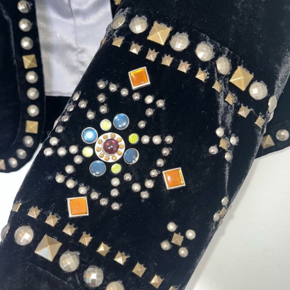 Double D Ranch Velvet Embellished Black Studded Gem Western Jacket. - Picture 7 of 12